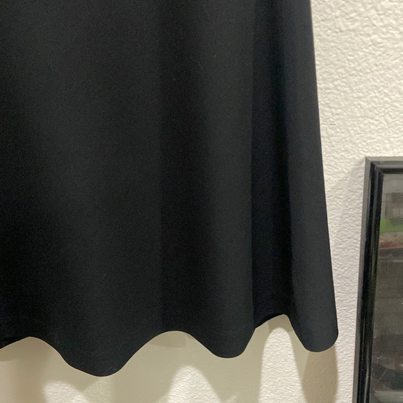 Banana Republic black skirt - Picture 2 of 4